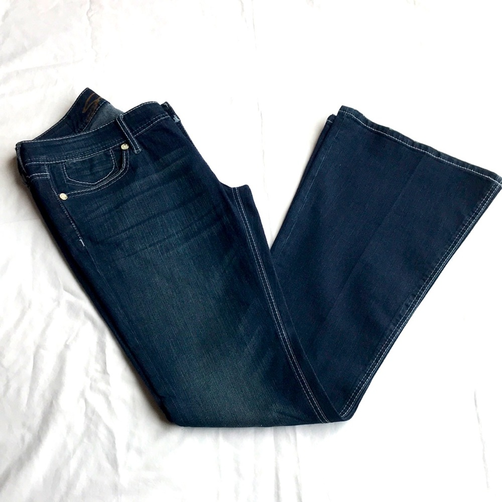 Seven7 flared blue jeans women Sz 8